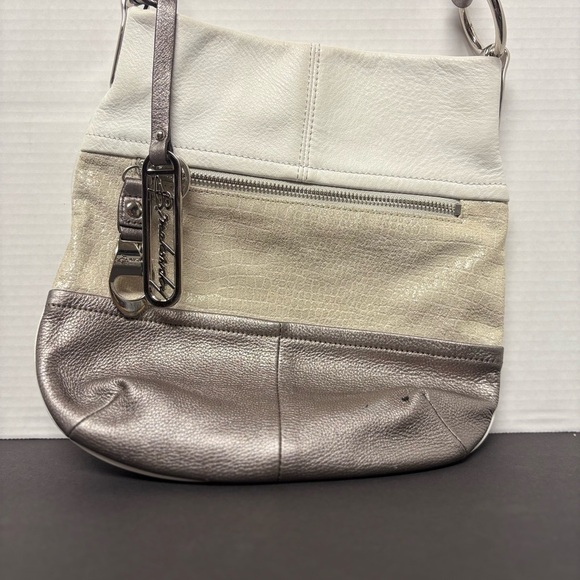 b. makowsky Handbags - B MAKOWSKY METALLIC SILVER SOFT LEATHER HOBO STYLE HANDBAG - A8